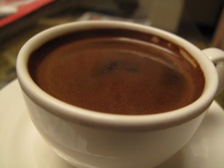 مخاطر الكافيين على الدم والقلب