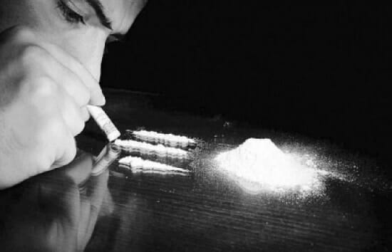 وفاة رضيعة بسبب إدمان الوالدين